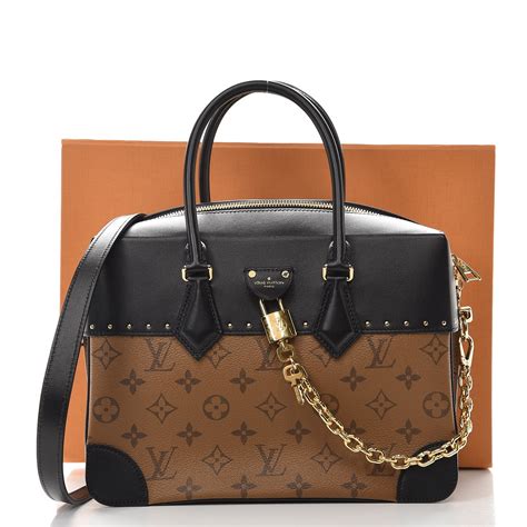 prix d'une malle louis vuitton|Louis Vuitton city malle.